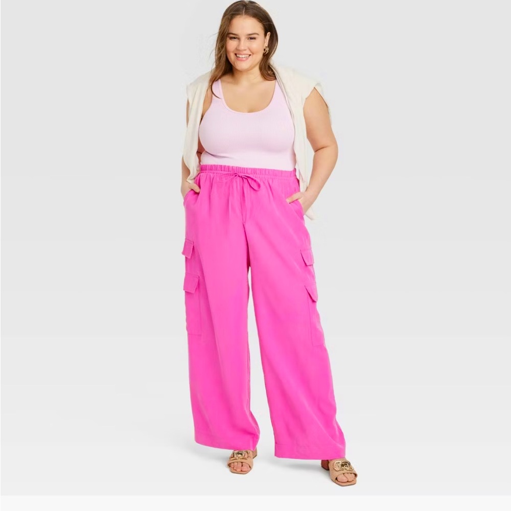 A New Day Hot Pink Wide Leg Midrise Cargo Pants